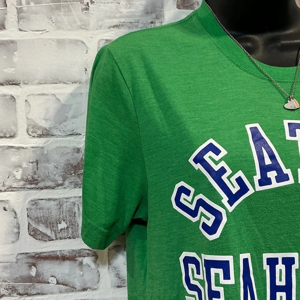 NFL Nike Green Seattle Seahawks T-Shirt medium